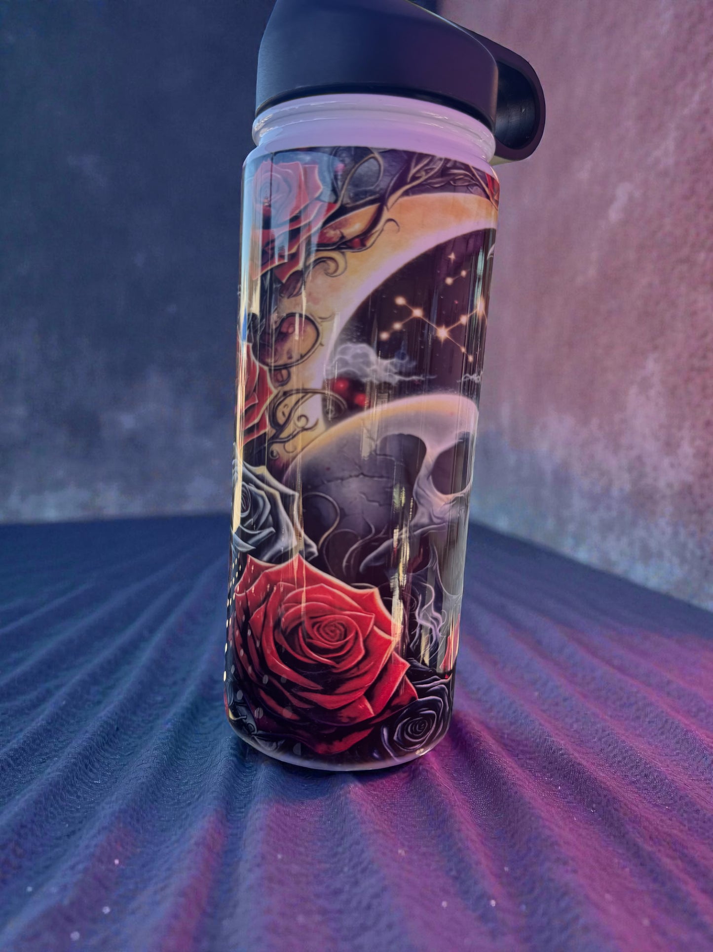Gothic Rose Water Bottle, Skull Design with Red Roses, Black Travel Tumbler, Insulated Drink Container with Flip Cap